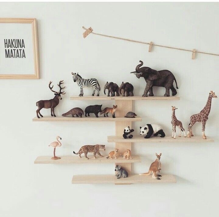 Деревянная полка