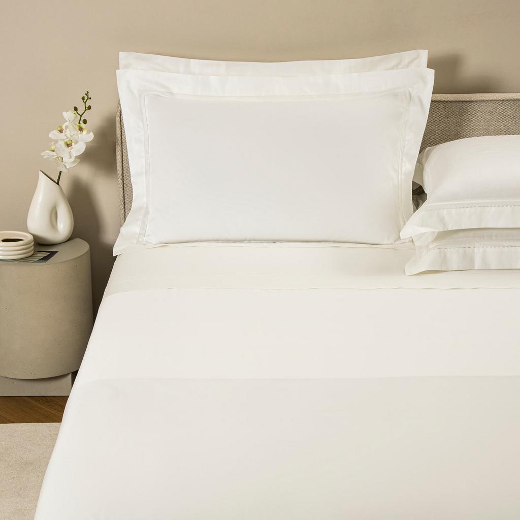 FRETTE Double Bed Linen Doppio Ajour Milk