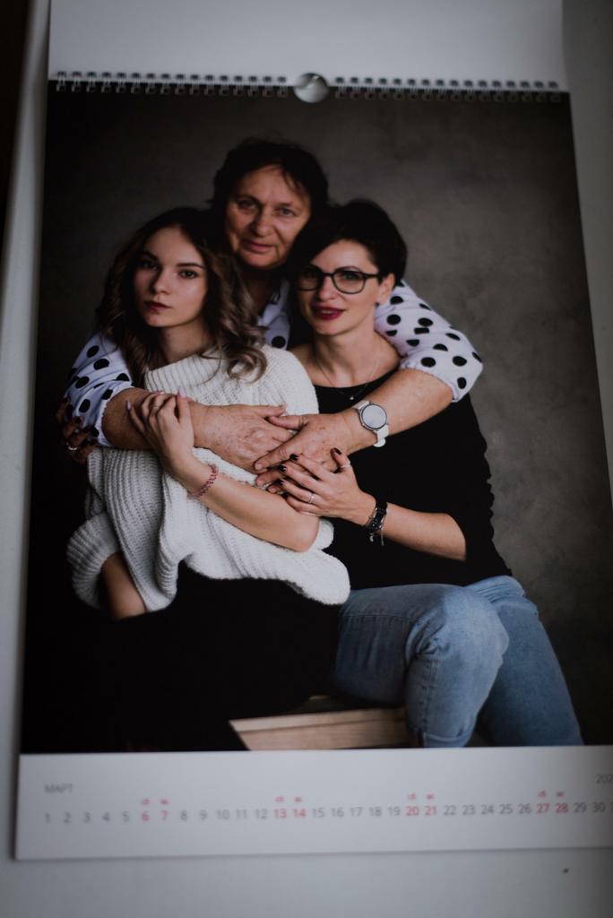 КАЛЕНДАРЬ НА ГОД