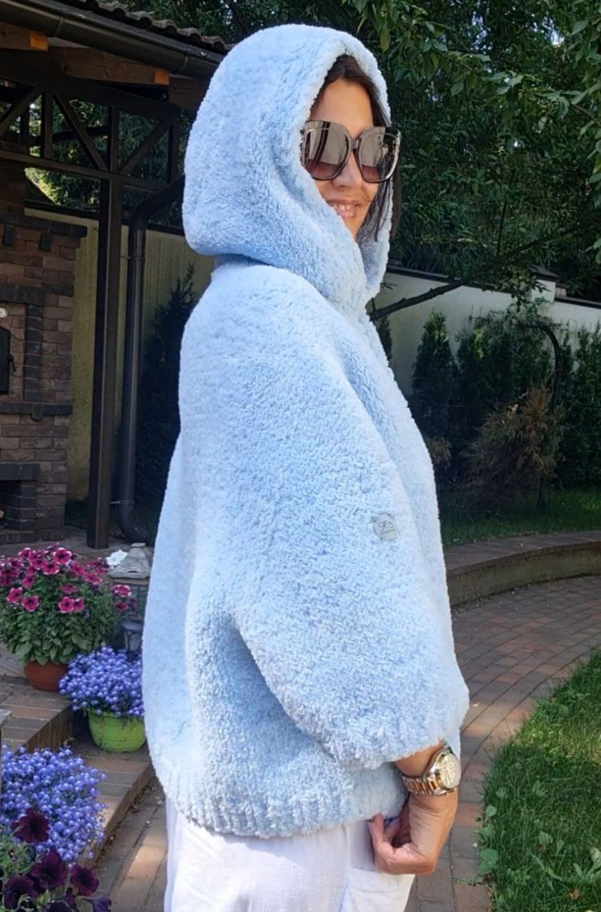 Бомбер "FLUFFY" голубой