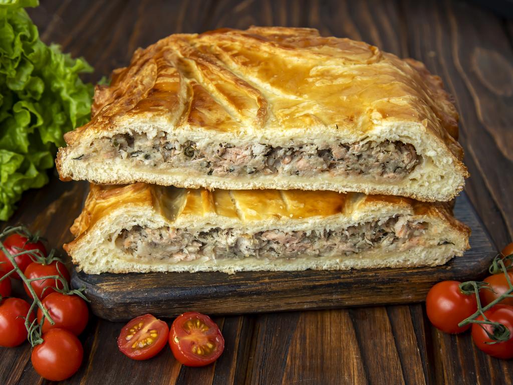 Пирог с лососем