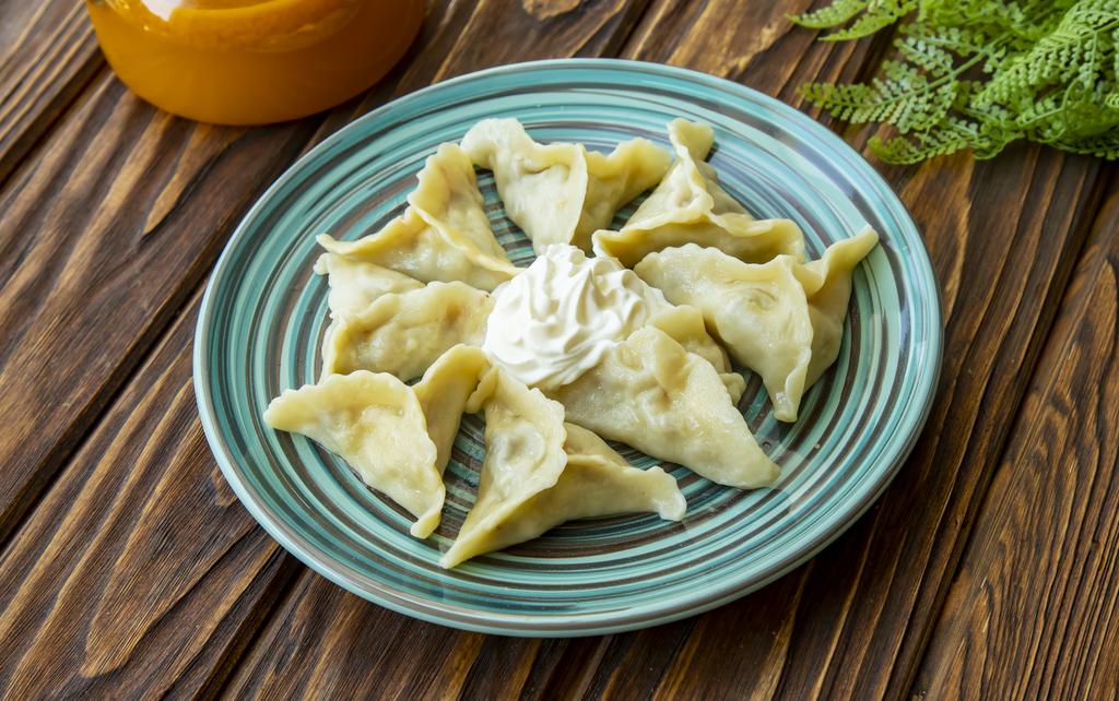 Вареники с капустой и грибами