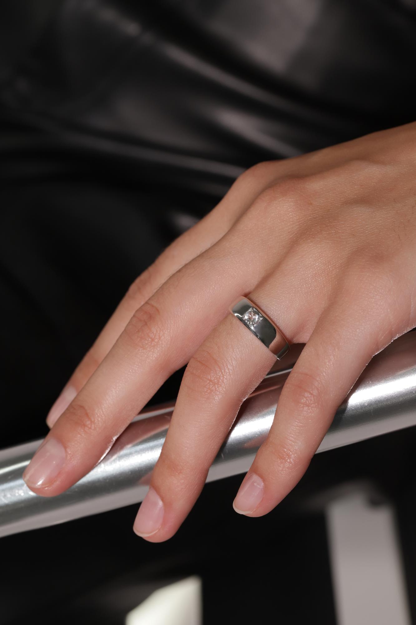 Кольцо Crystal Round с горным хрусталем