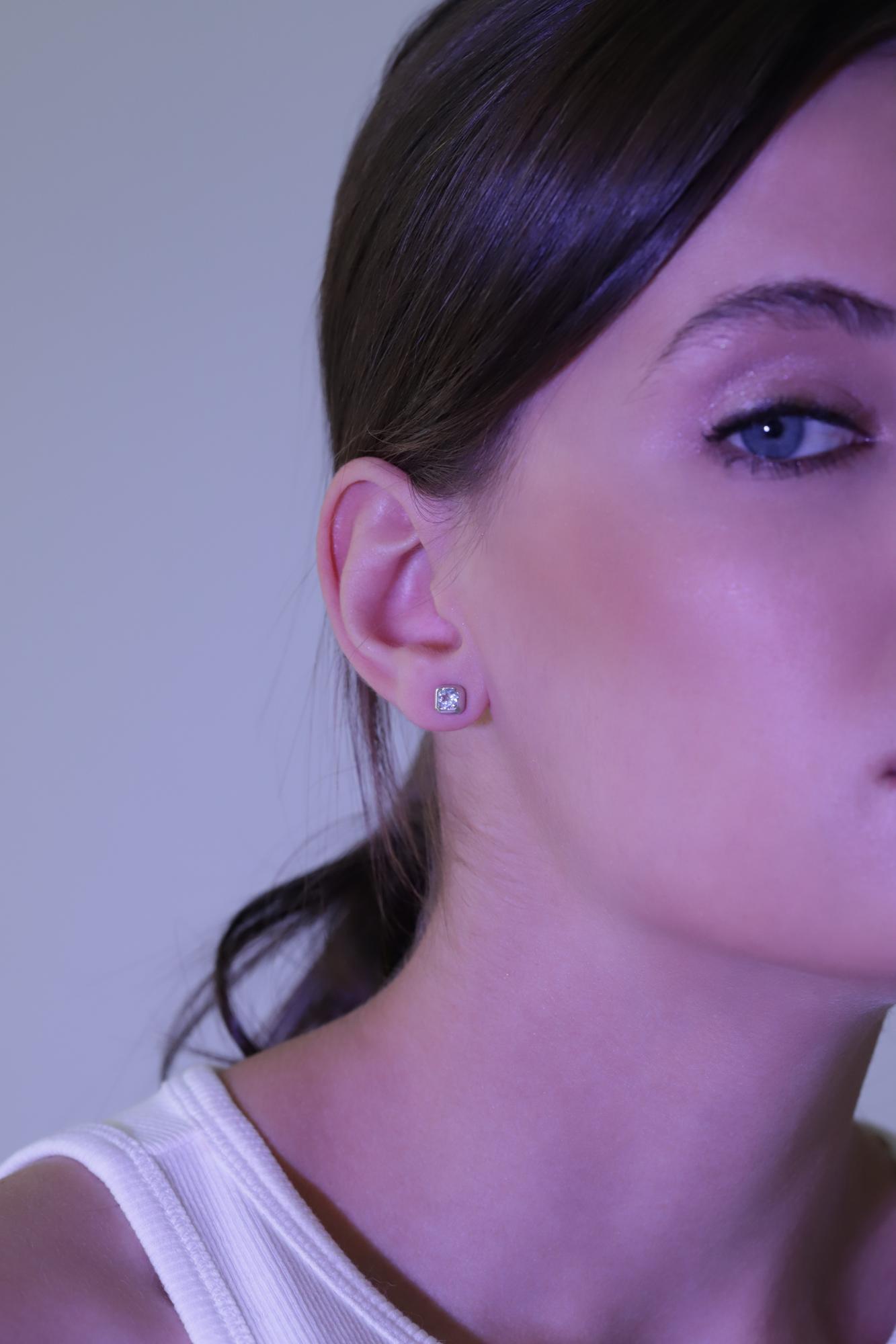 Серьги Crystal Square с голубым топазом