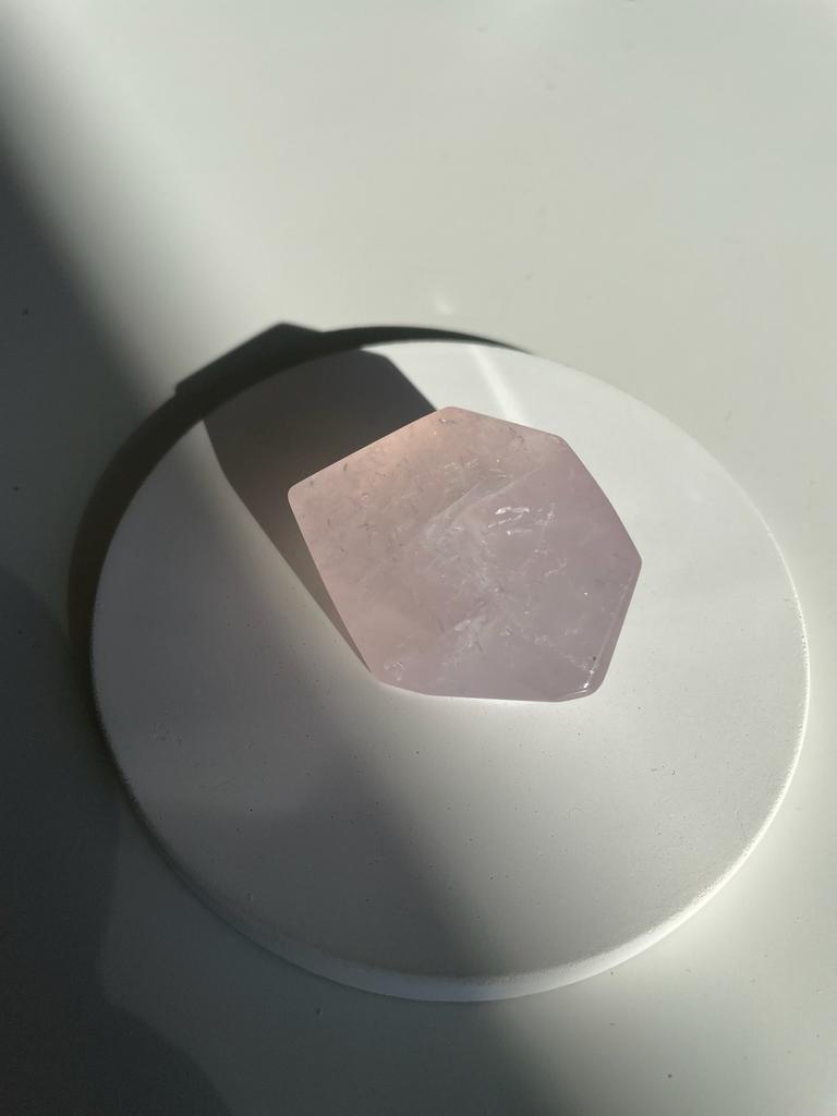 Розовый кварц