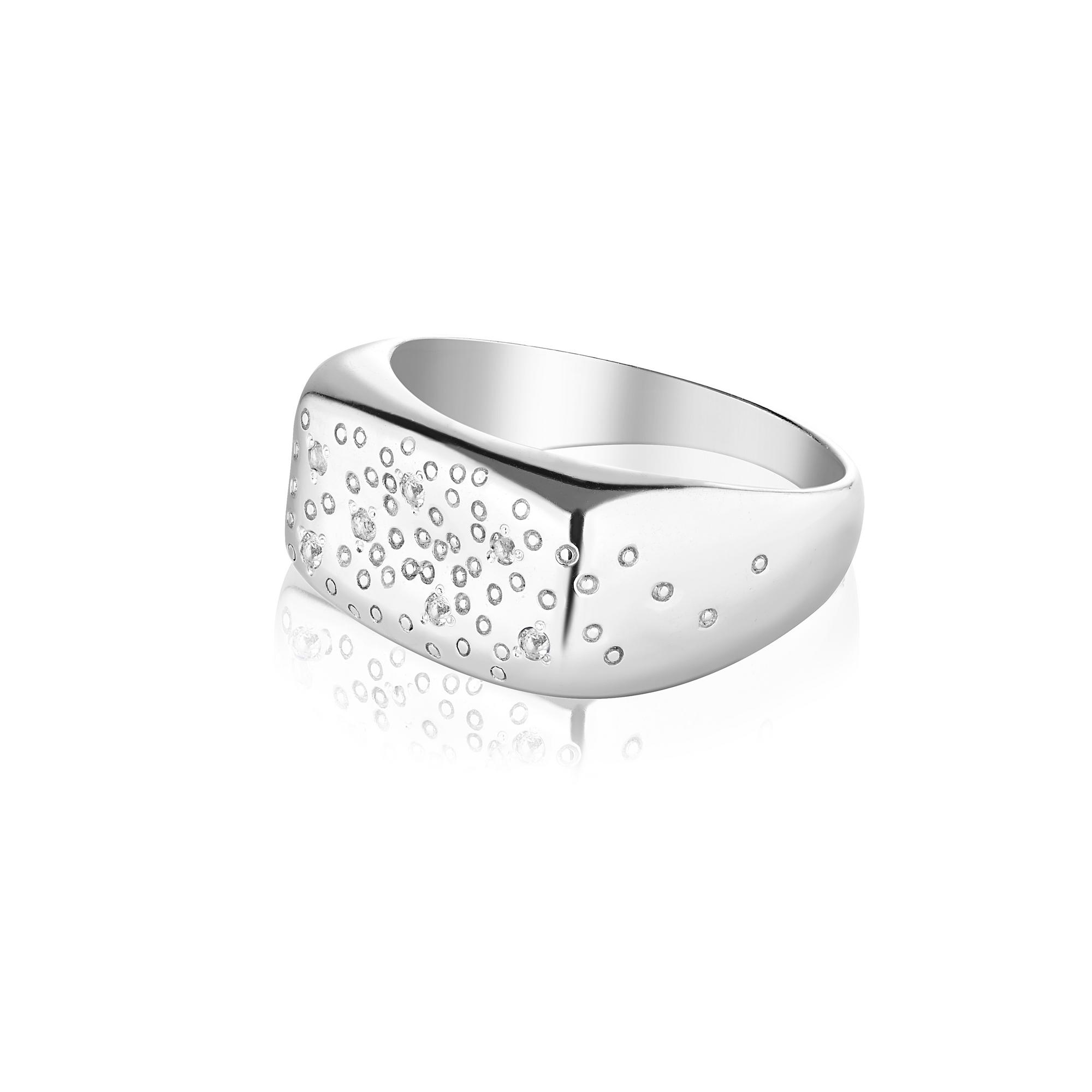 Кольцо 7 Crystals с белым топазом