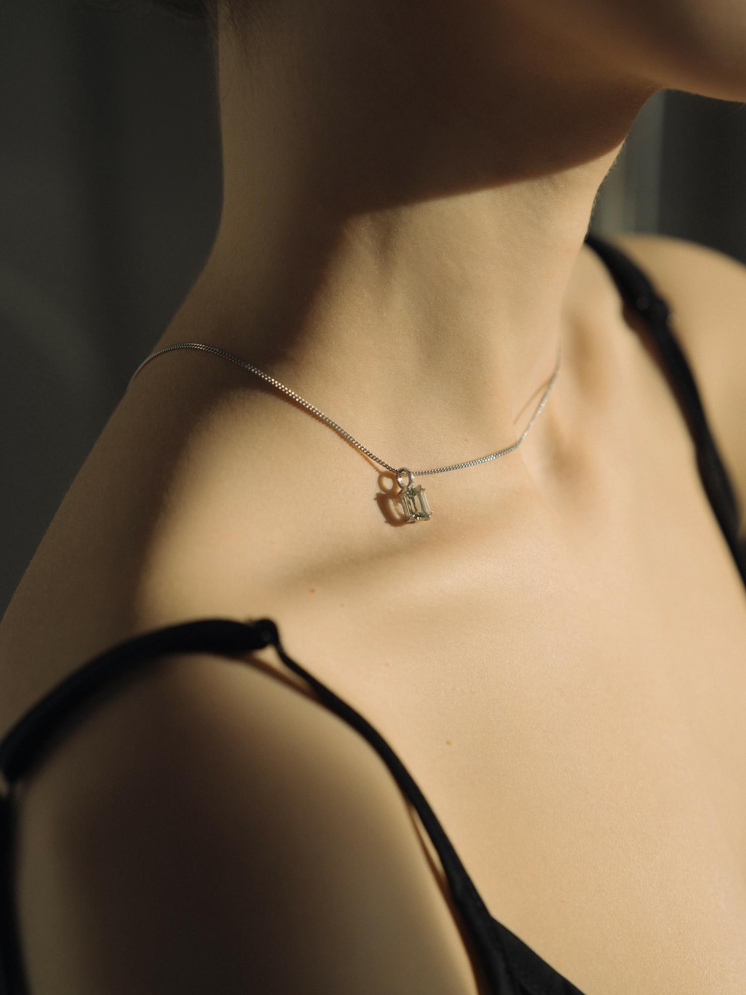 Подвеска Crystal Classic с празиолитом