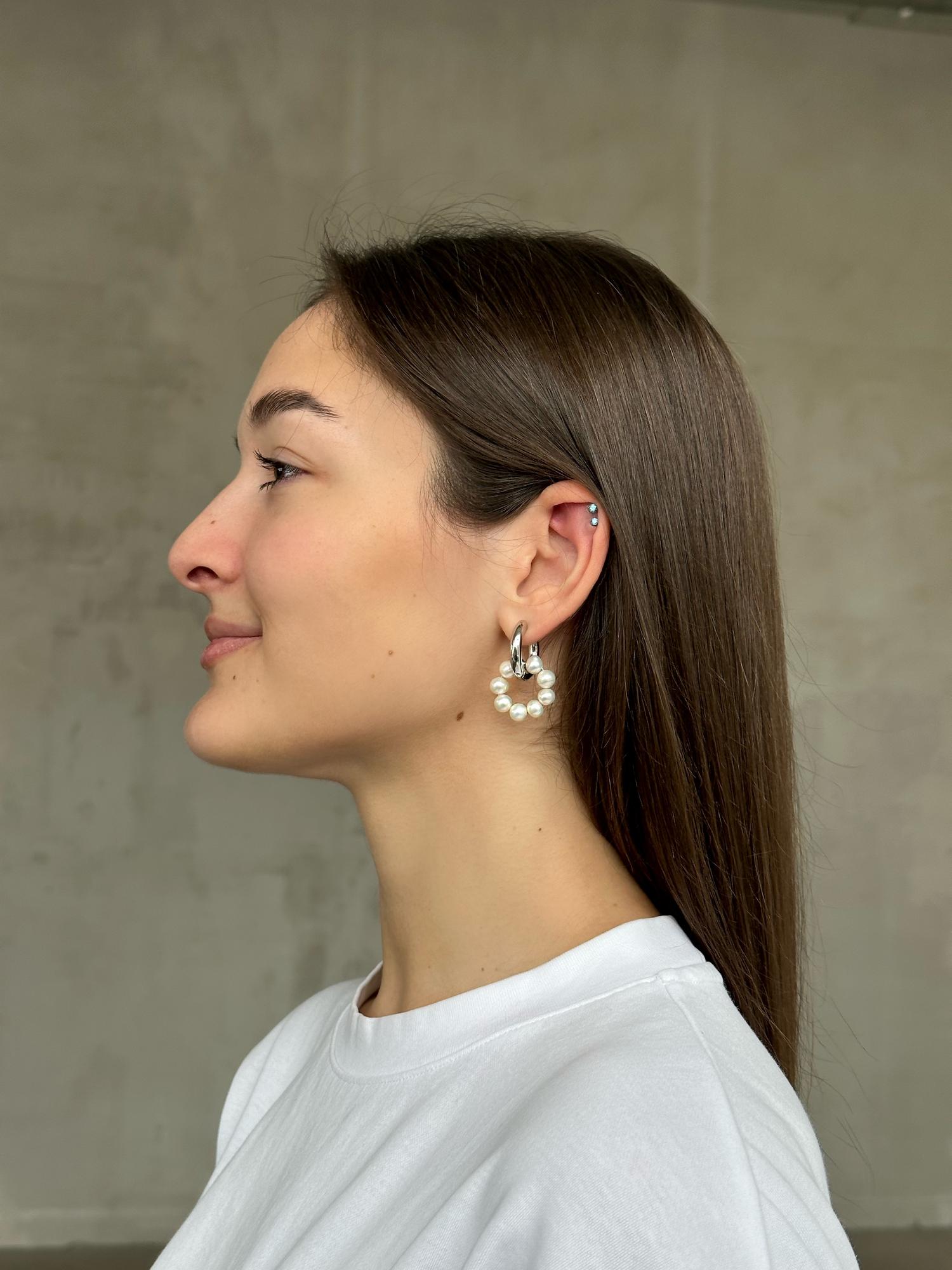 Кольцо из бусин жемчуга