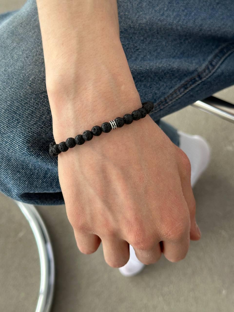 Браслет из бусин лавы