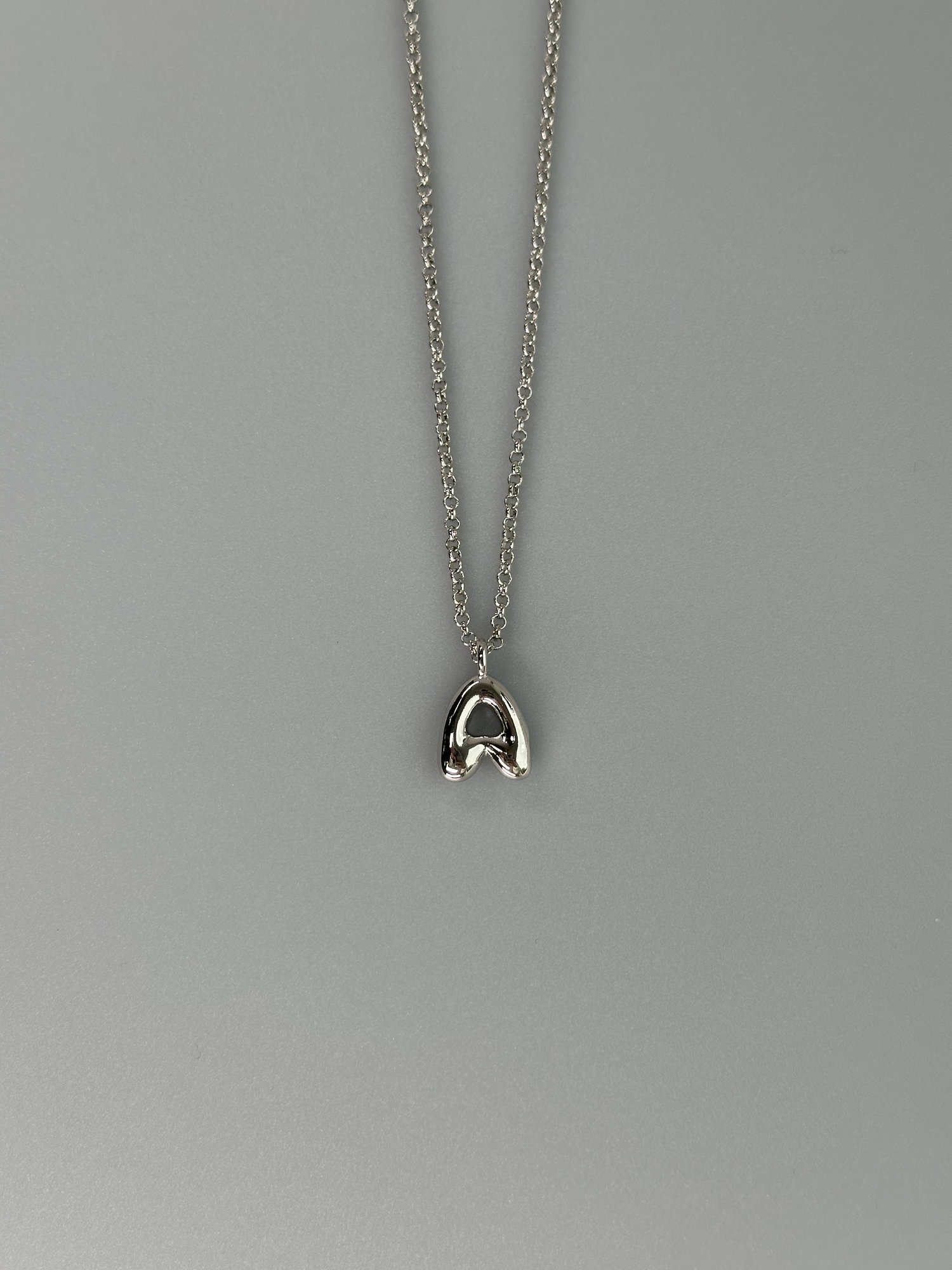 Цепь с буквой "Бабл"