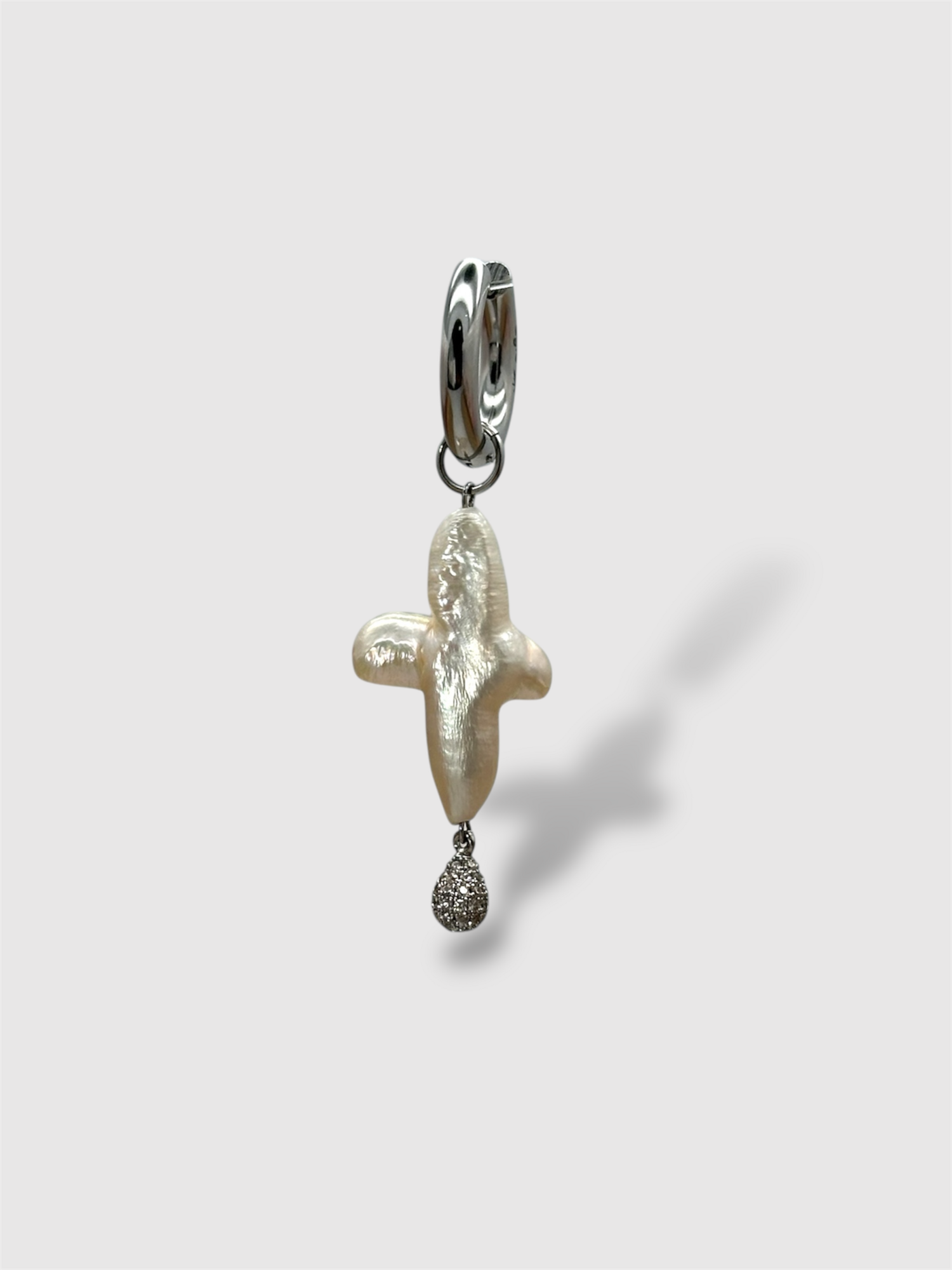 Крест из жемчуга XL