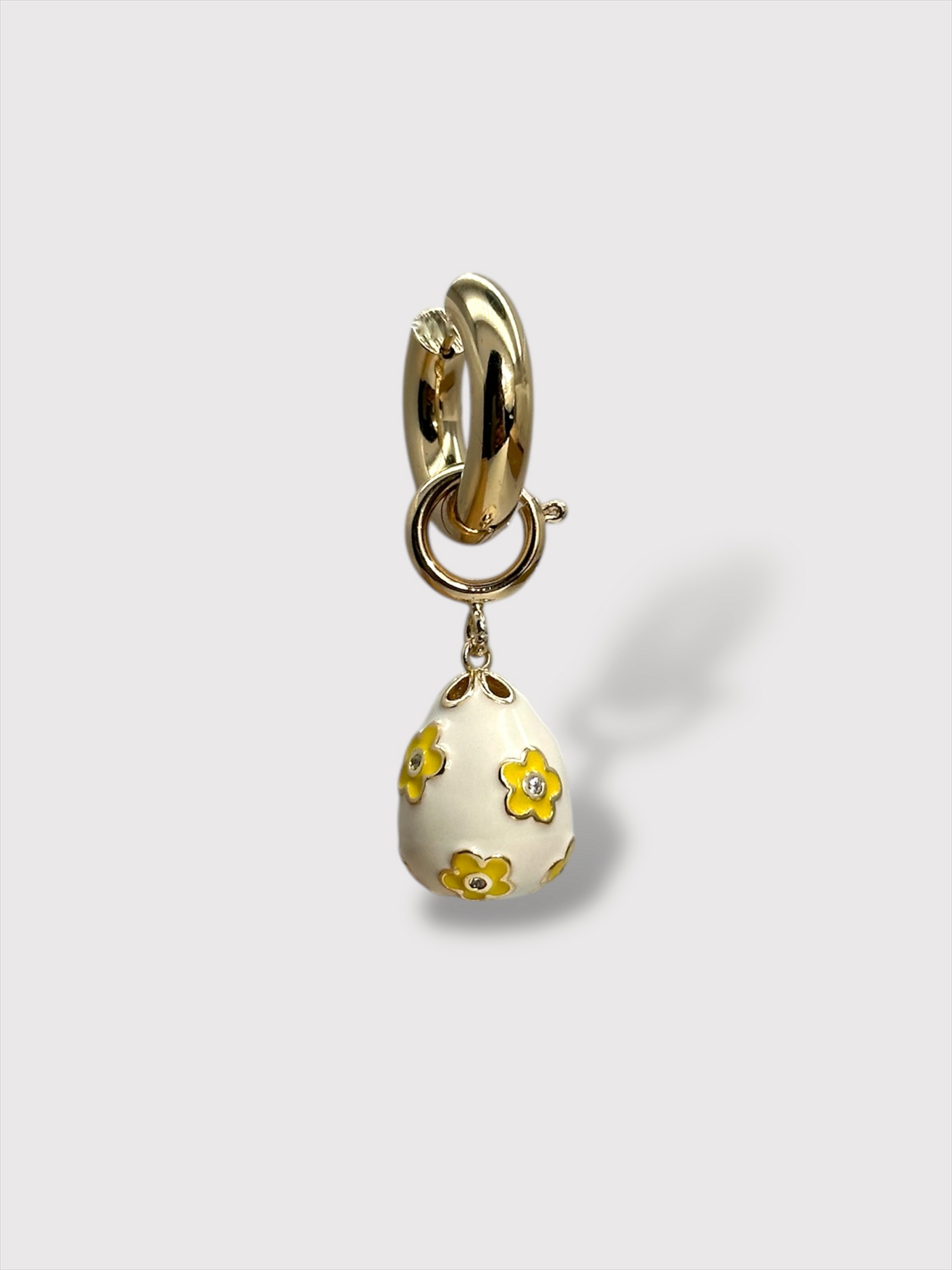 Подвеска "Госпожа Глазунья"