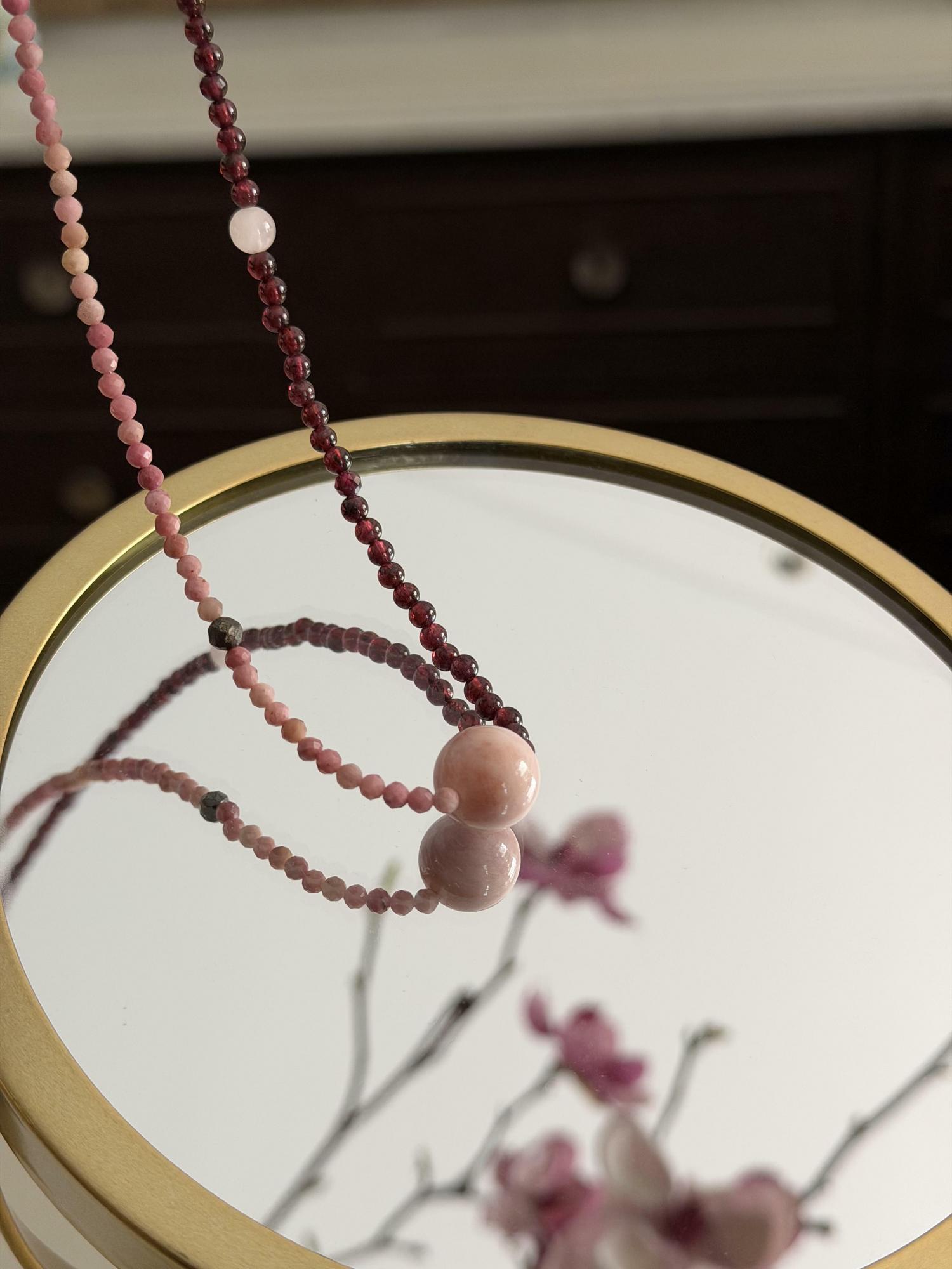 Нить «Магнолия»