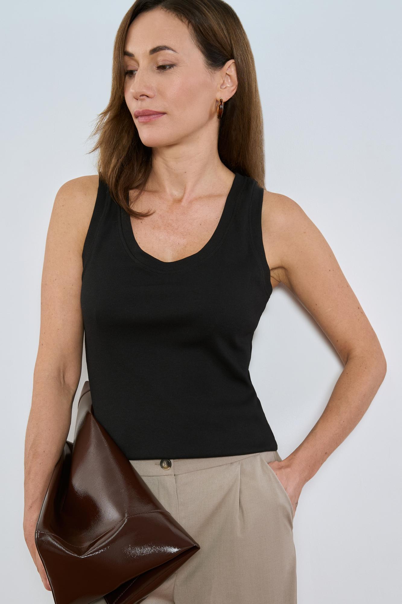 Майка чёрная