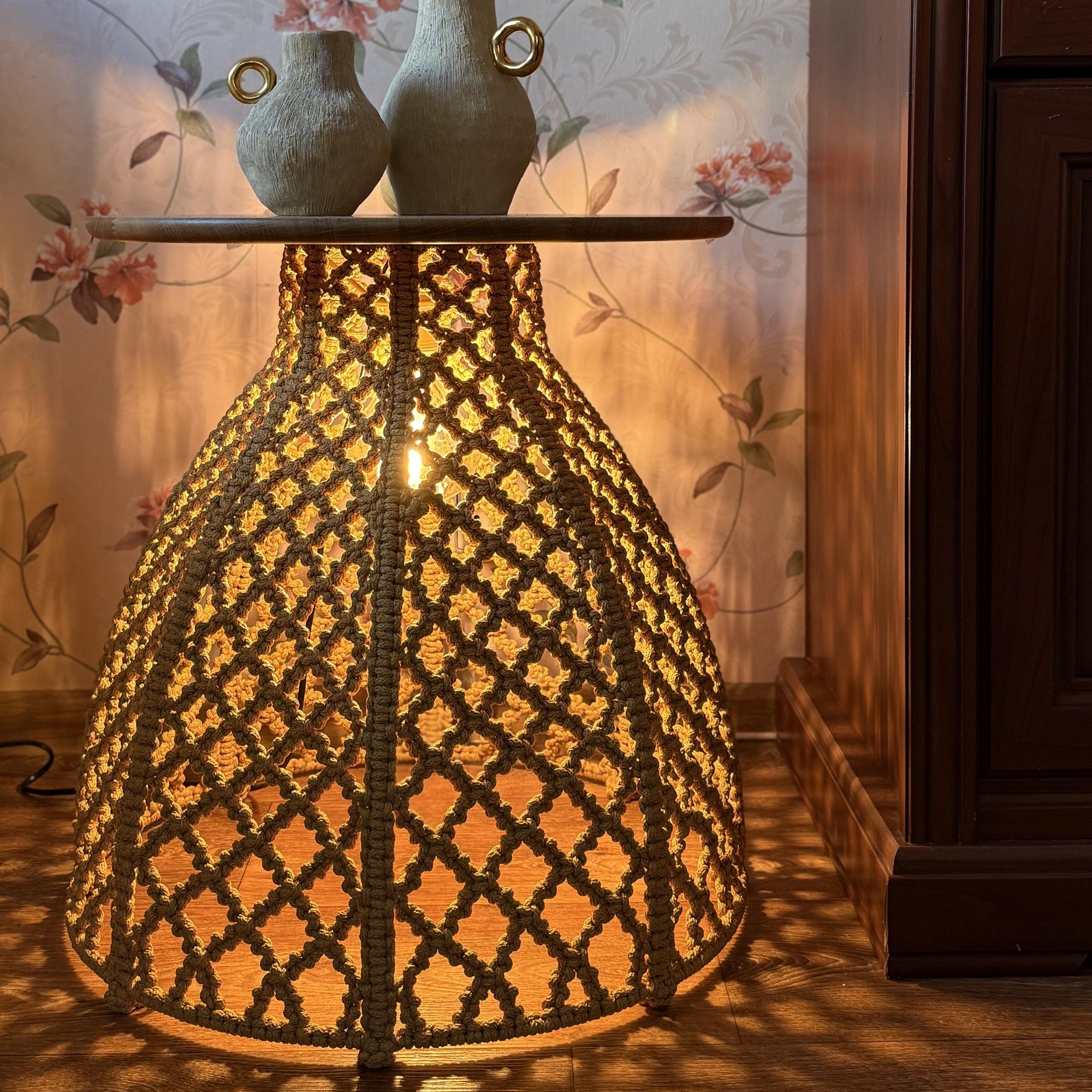 Журнальный столик-ночник  «Ларец»