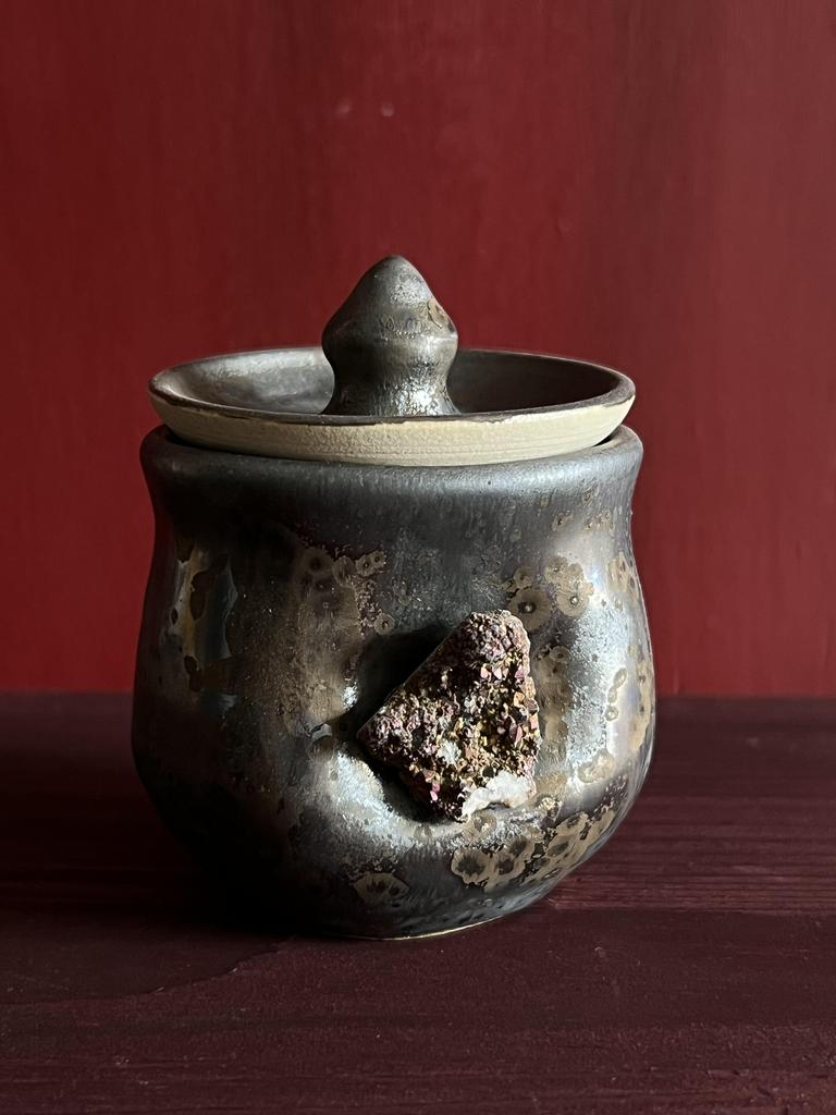 Котелок с Пиритом