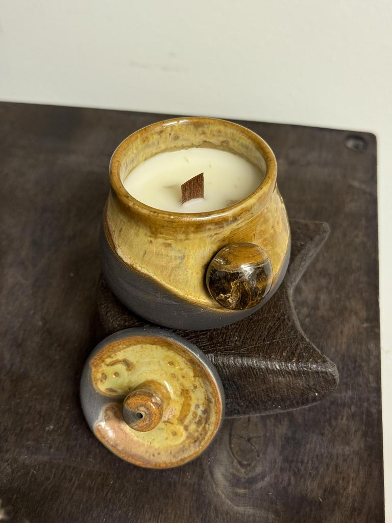 Котелок с тигровым глазом