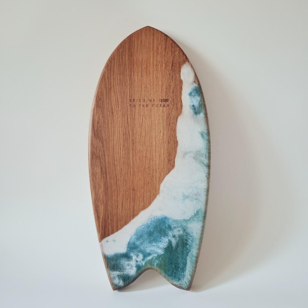 Доска для сервировки с океанической волной 38 см