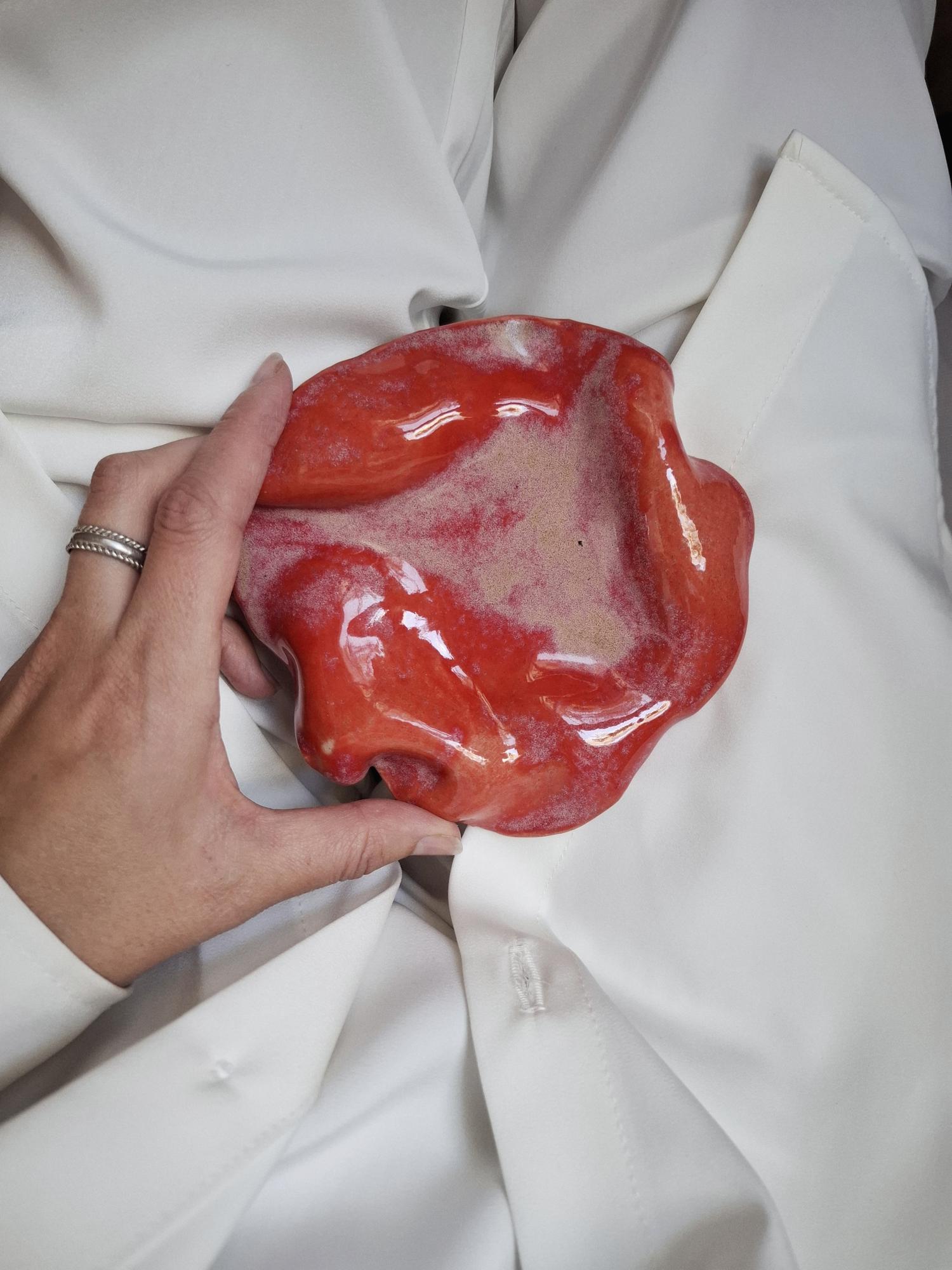 Тарелка "Мятая" кораллловая мини