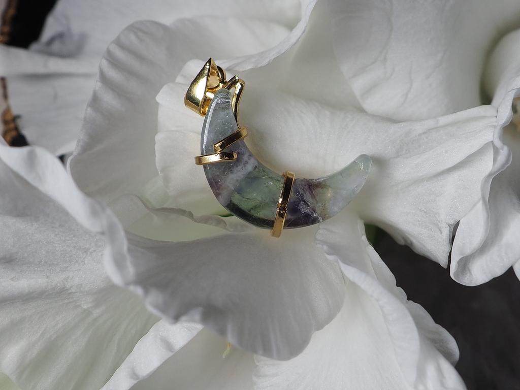 Подвеска с флюоритом