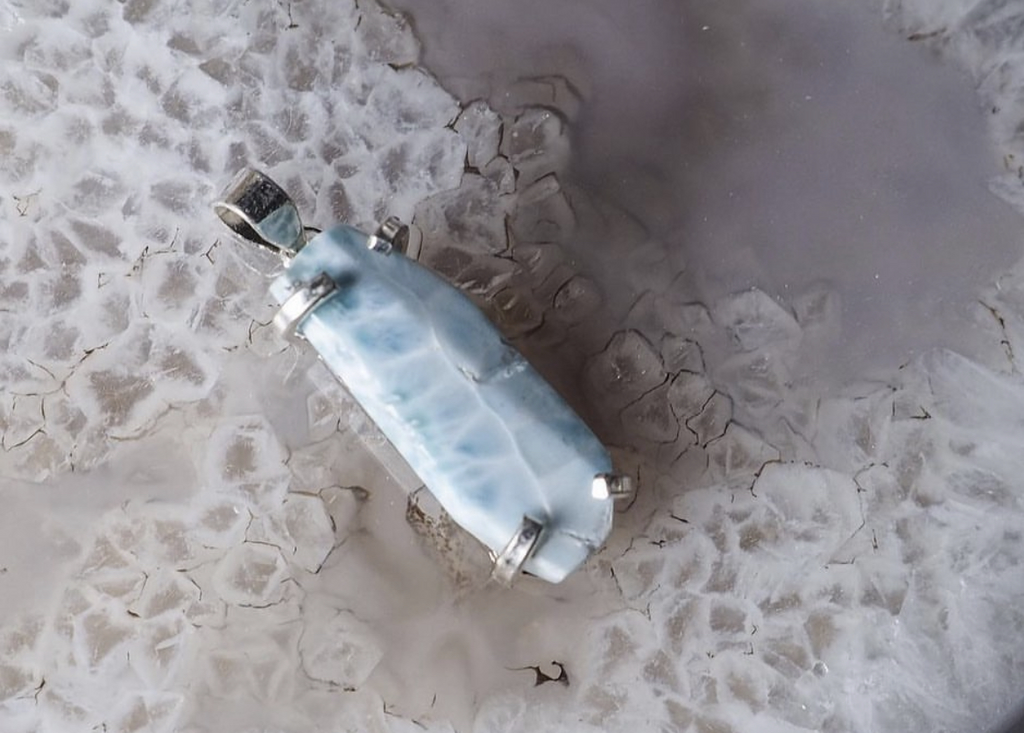 Подвеска с ларимаром