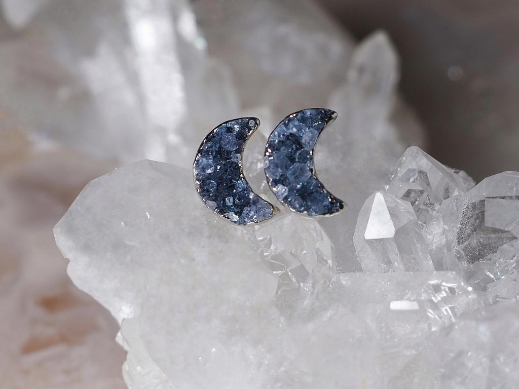 Пусеты с кварцем