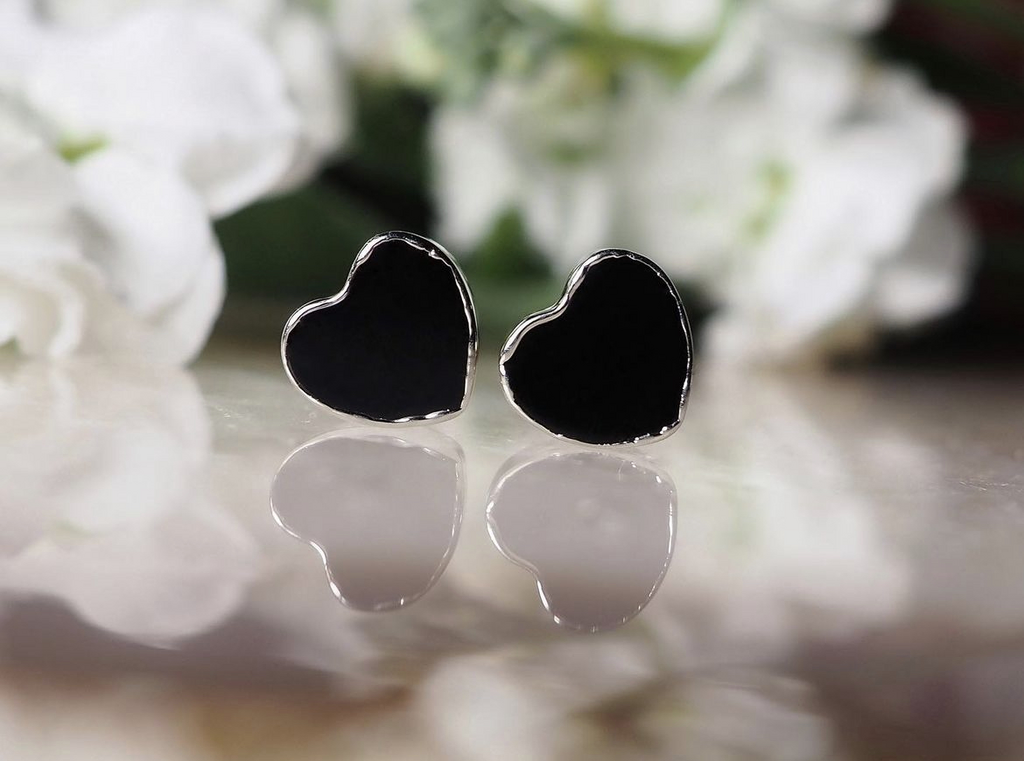 Пусеты с ониксом