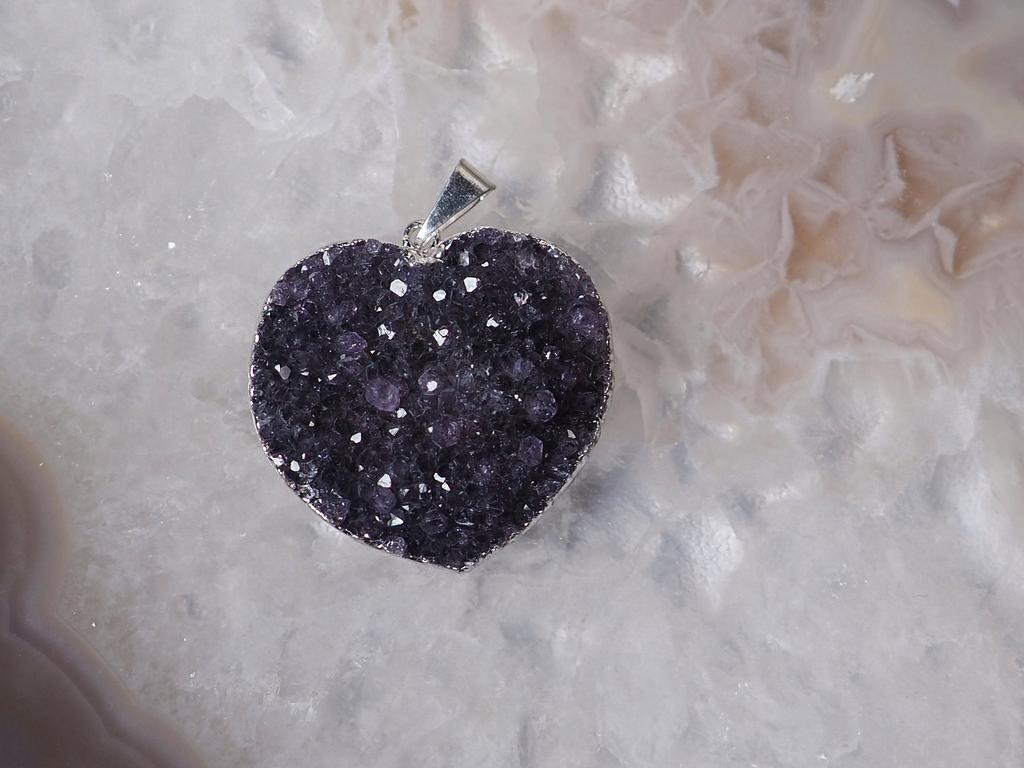 Подвеска с аметистом