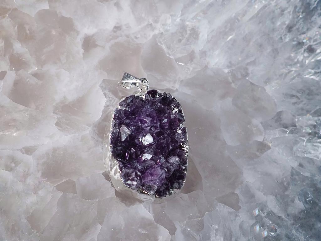 Подвеска с друзой аметиста