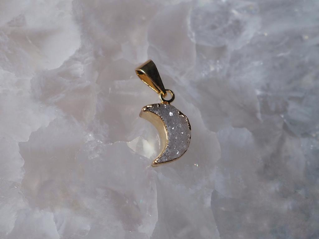Подвеска с кварцем