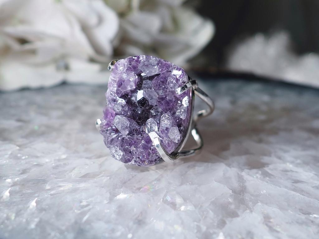 Кольцо с аметистом