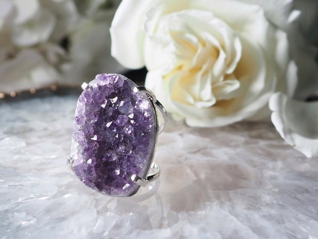 Кольцо с аметистом