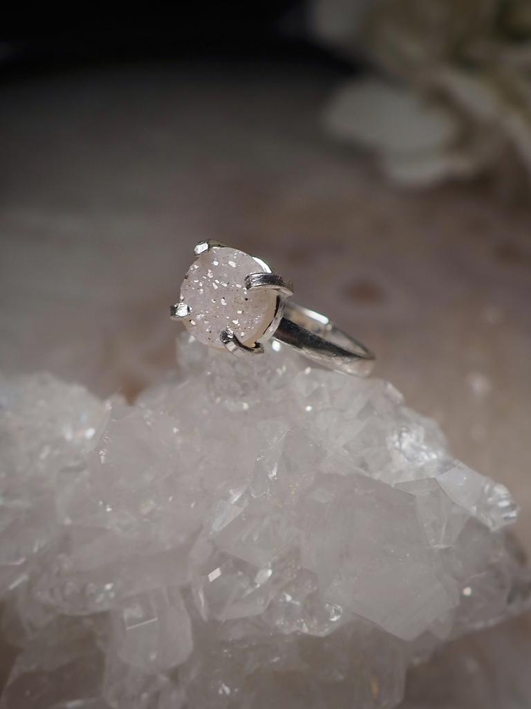 Кольцо с друзой кварца