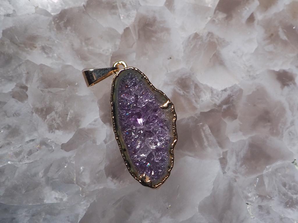 Подвеска с аметистом