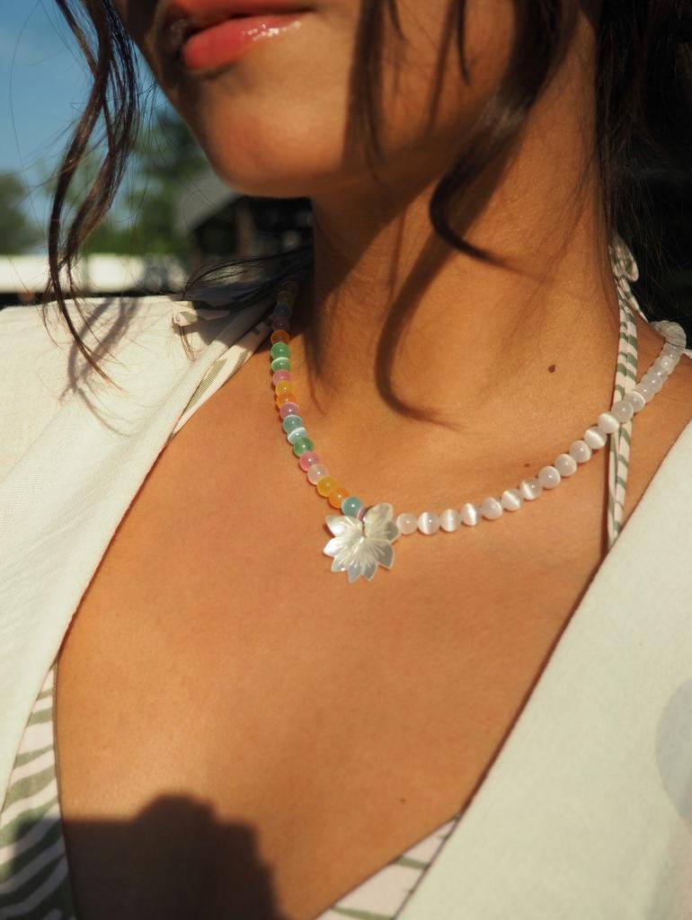 Колье из натуральных камней