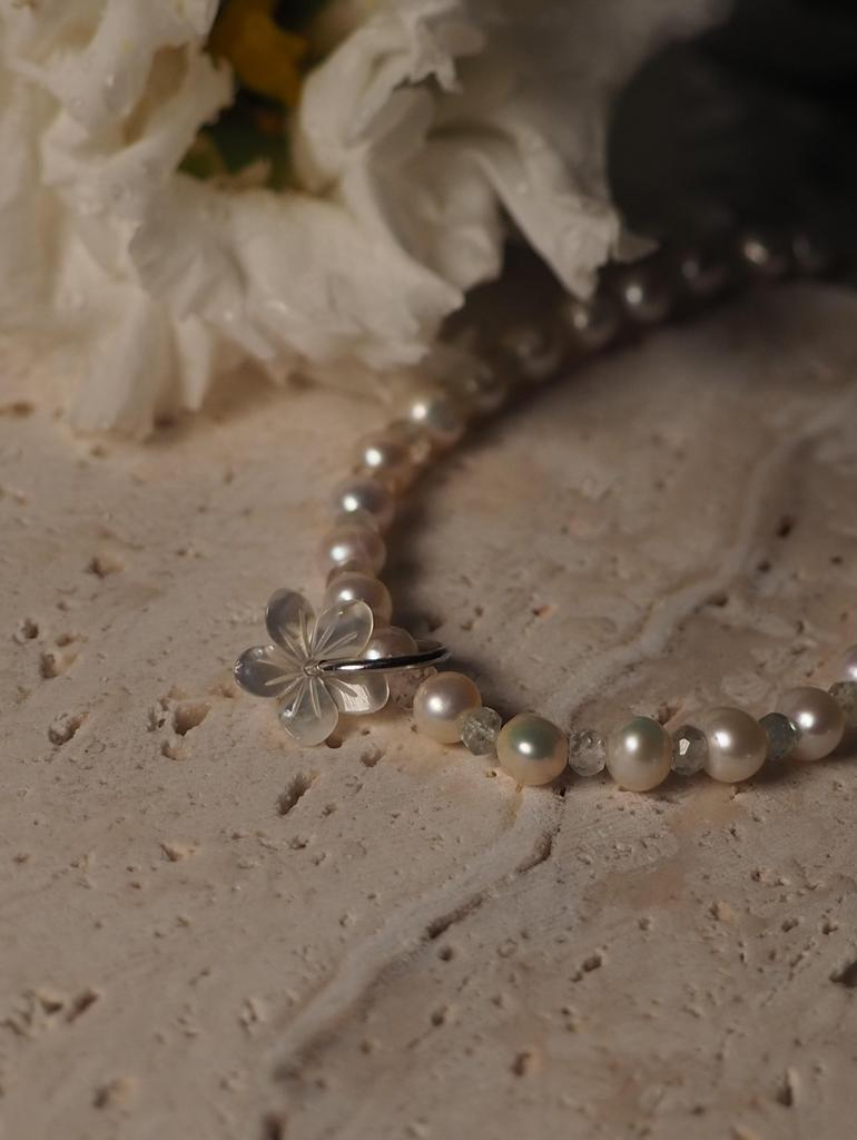 Колье с жемчугом и аквамарином