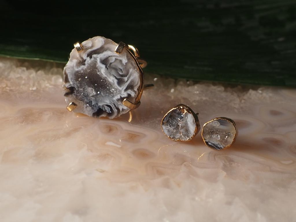 Украшения с агатом