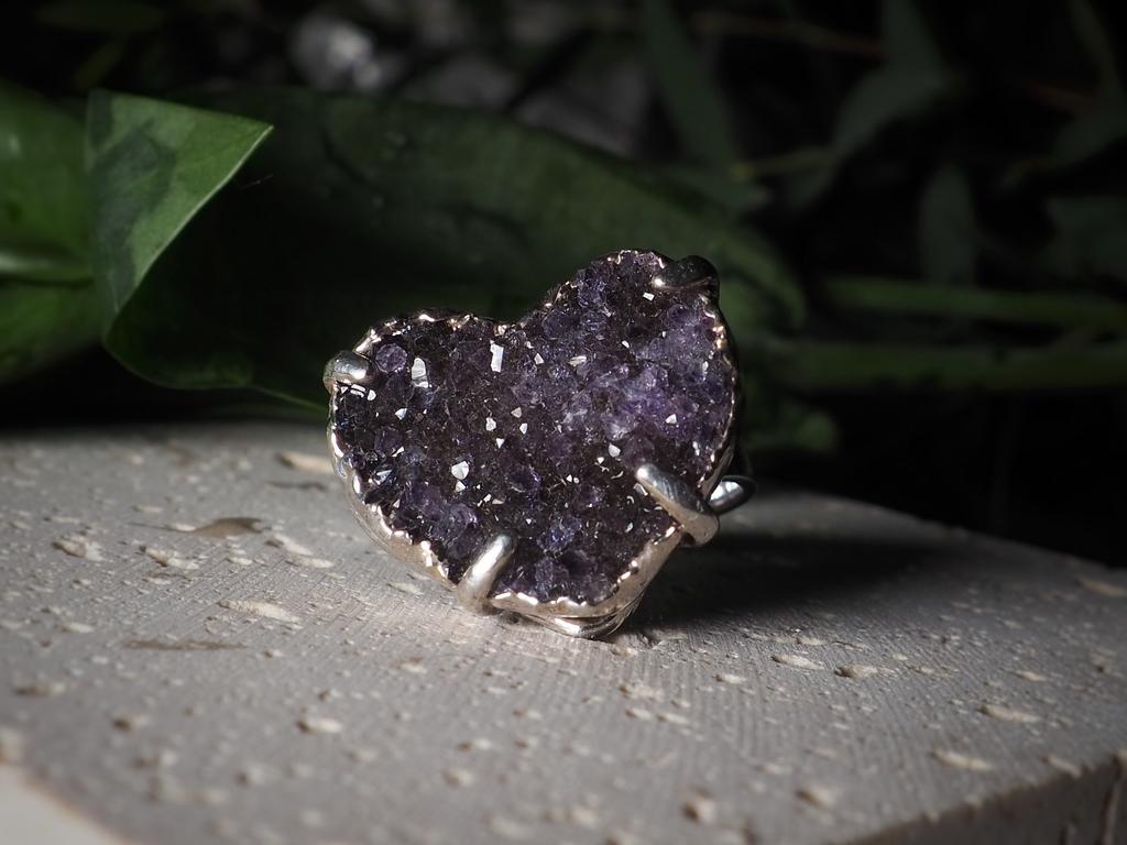 Кольцо с аметистом