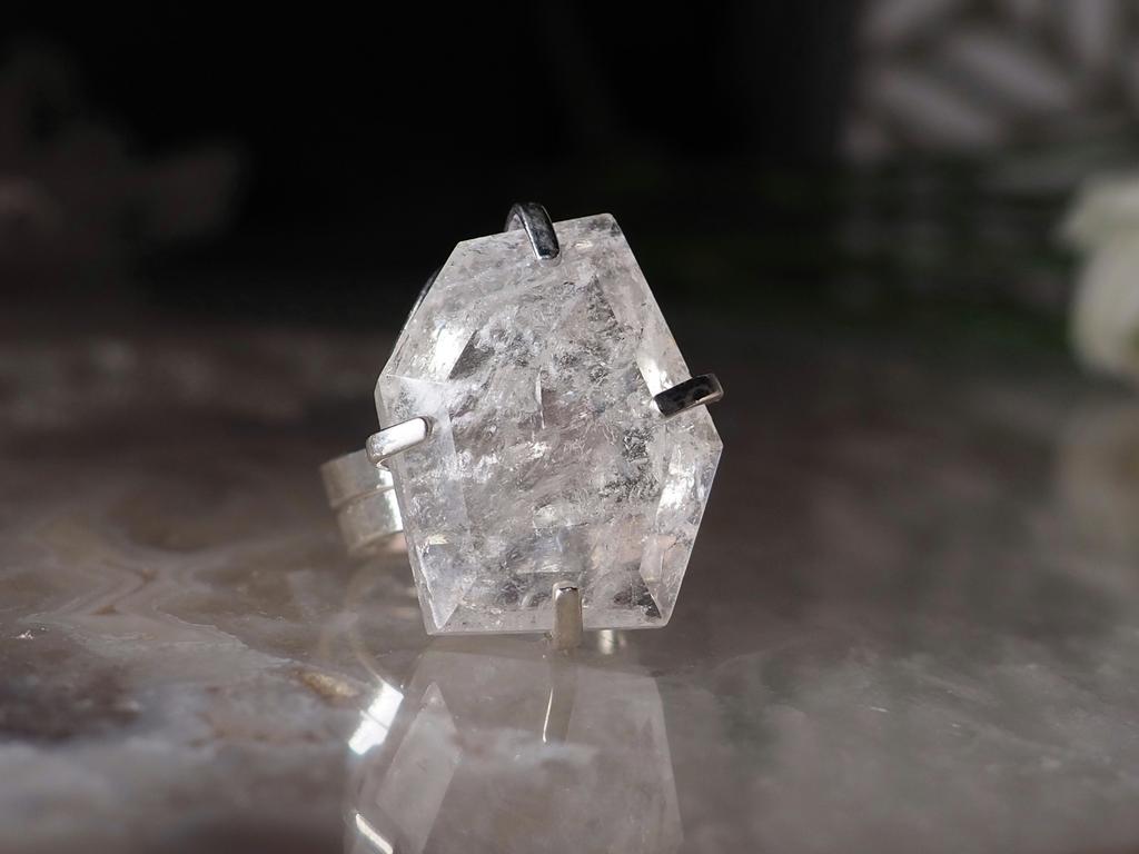 Кольцо с горным хрусталем