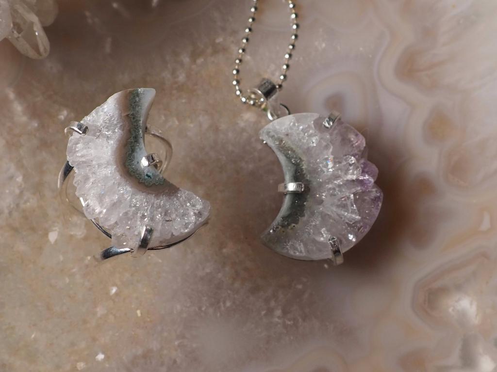 Украшения с агатом