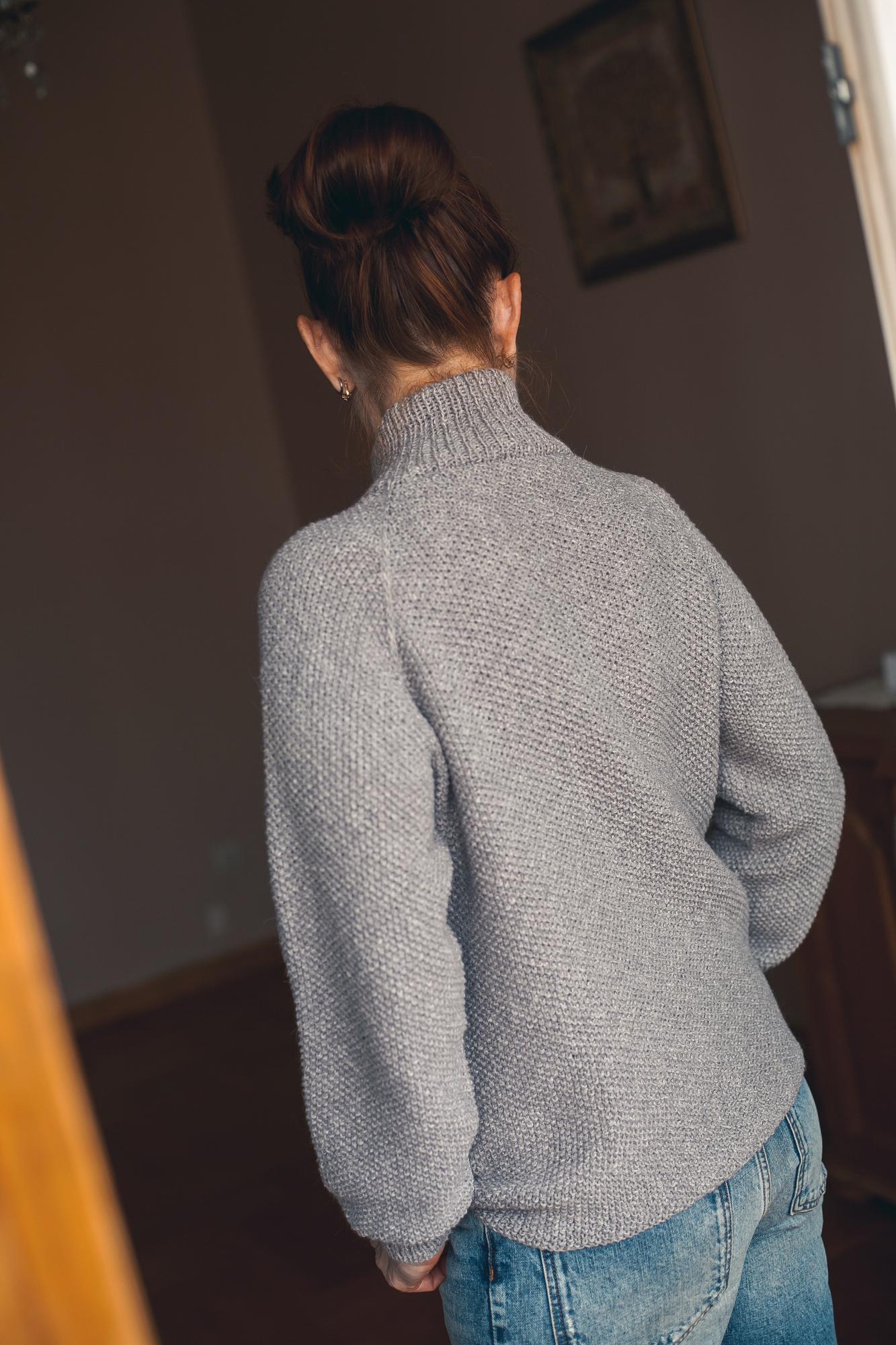 МК Свитер Рис