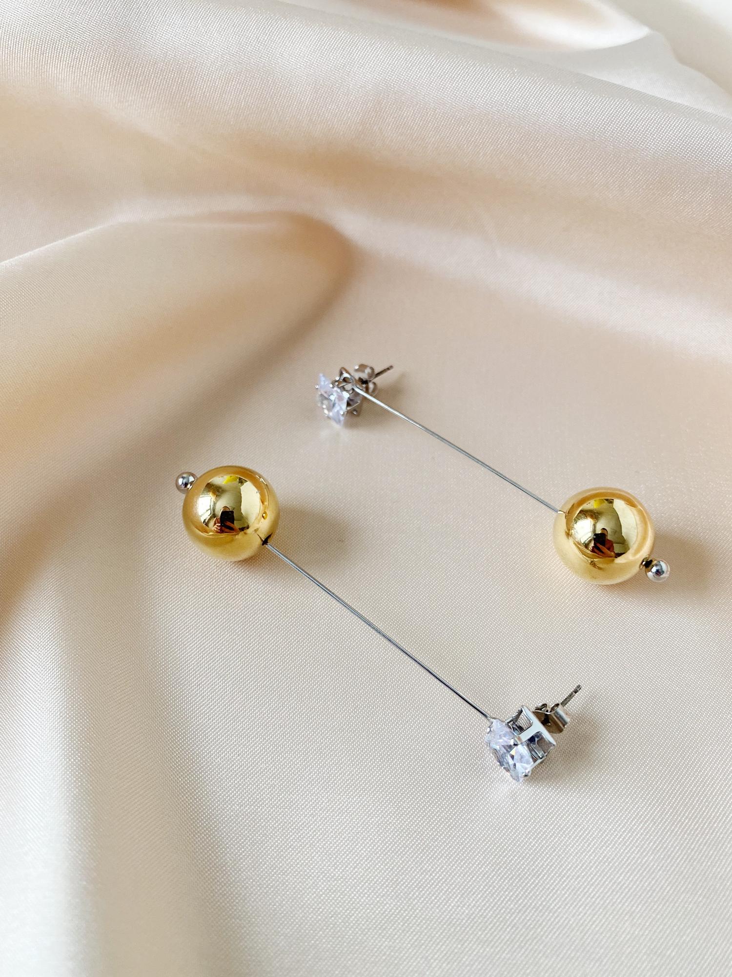 Серьги Mirror (с золотыми шарами)