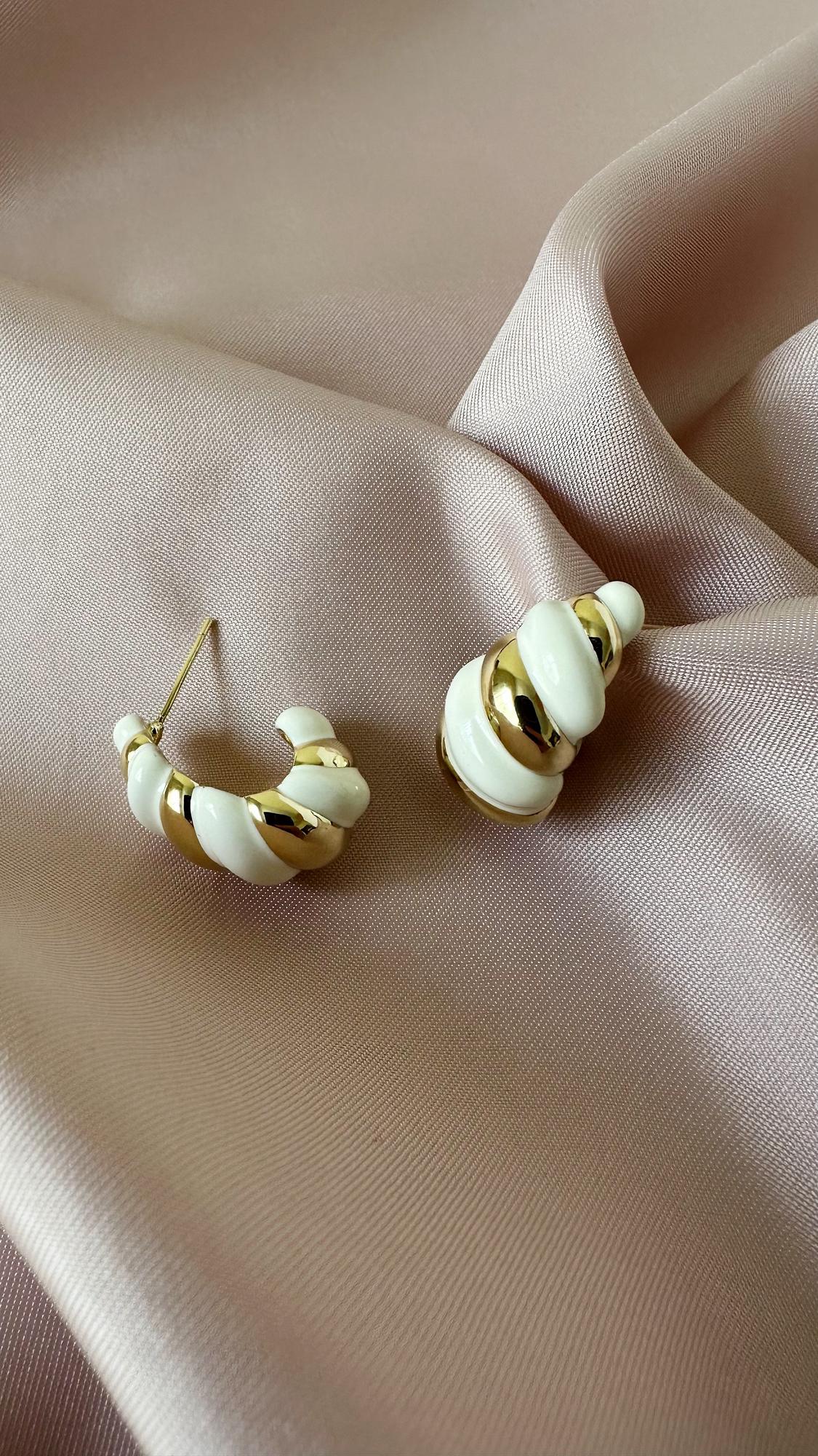 Серьги Creamy W