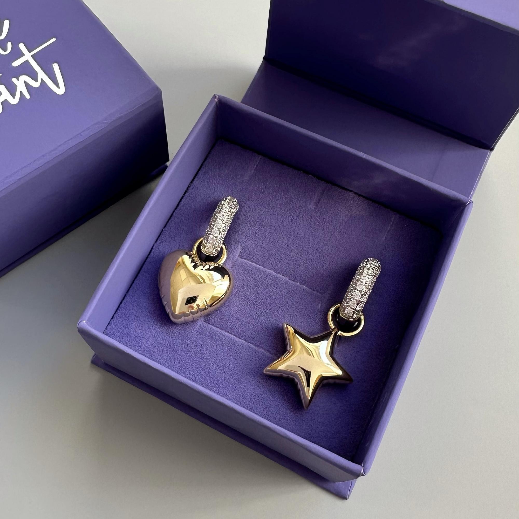 Серьги April G