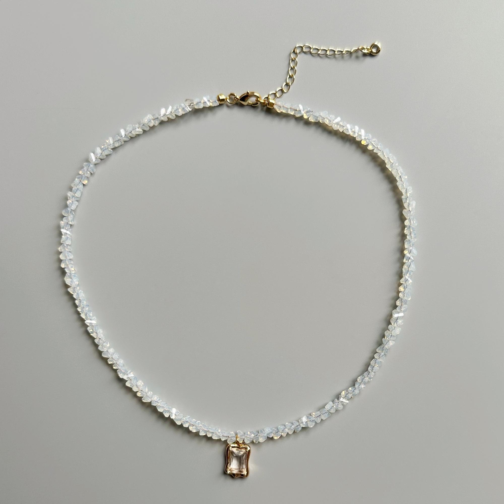 Колье-чокер MilkyIce