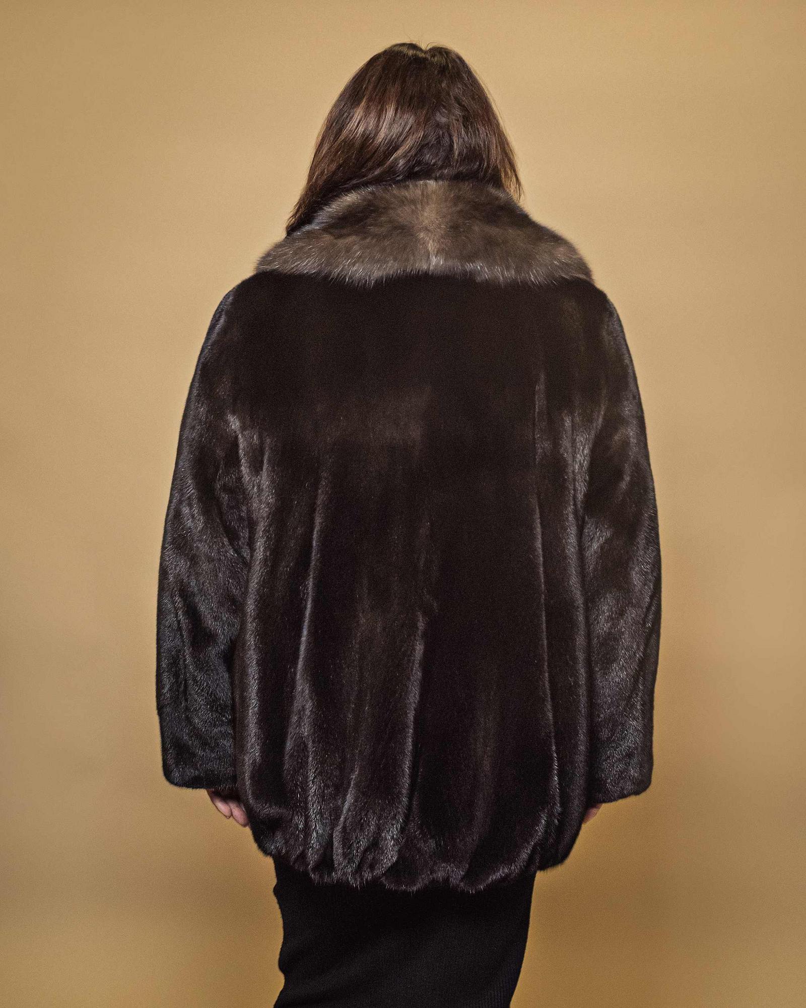 Полушубок из аукционной норки "BLACKGLAMA"