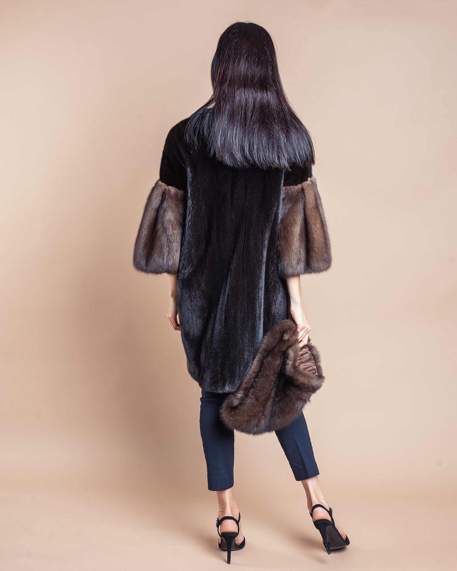 Шуба из меха норки "BLACKGLAMA"