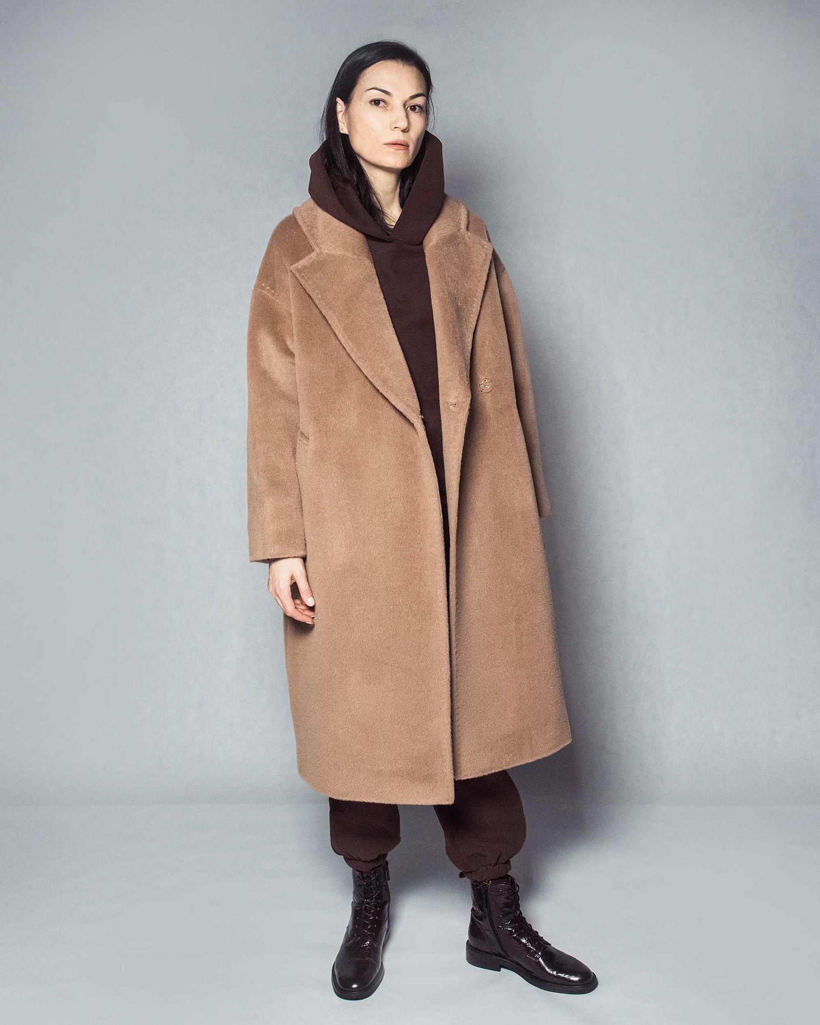 Пальто из шерсти альпака