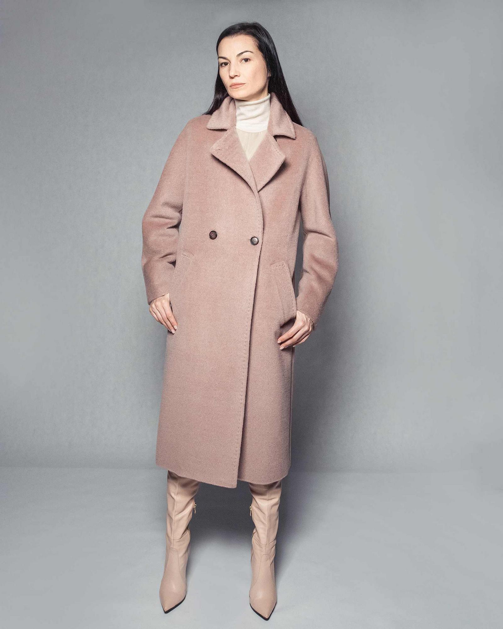 Пальто из шерсти альпака