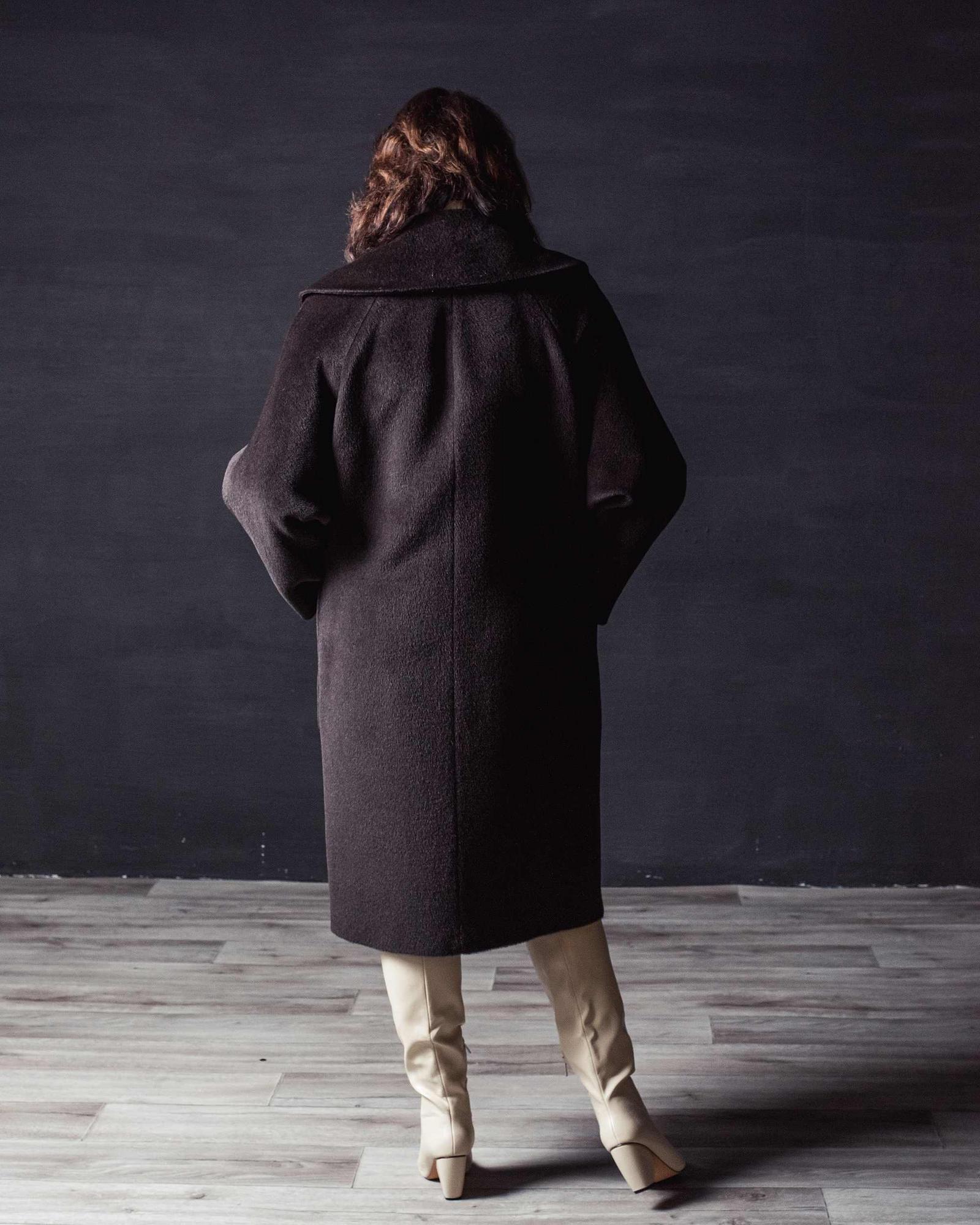 Пальто из шерсти альпака